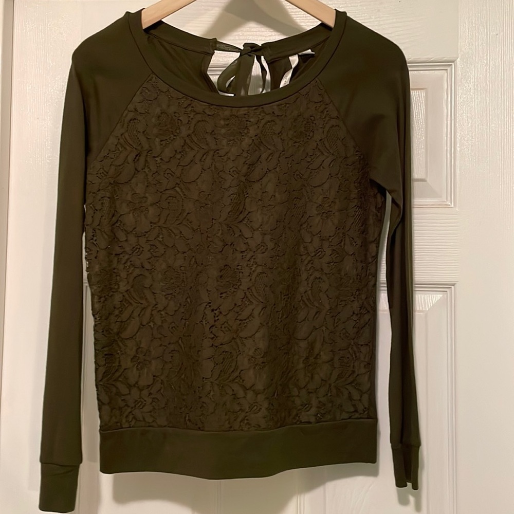 Lauren Conrad (olive green) long-sleeve shirt, Size: XS